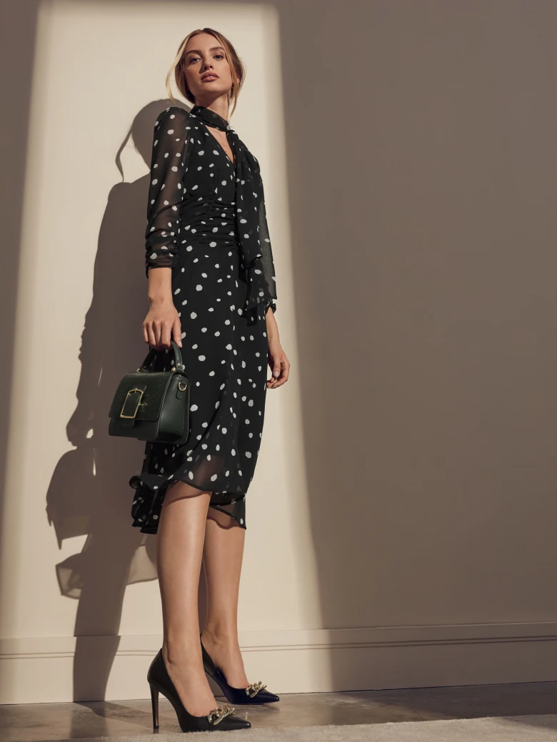 BLACK DRESS WITH FONTAZ