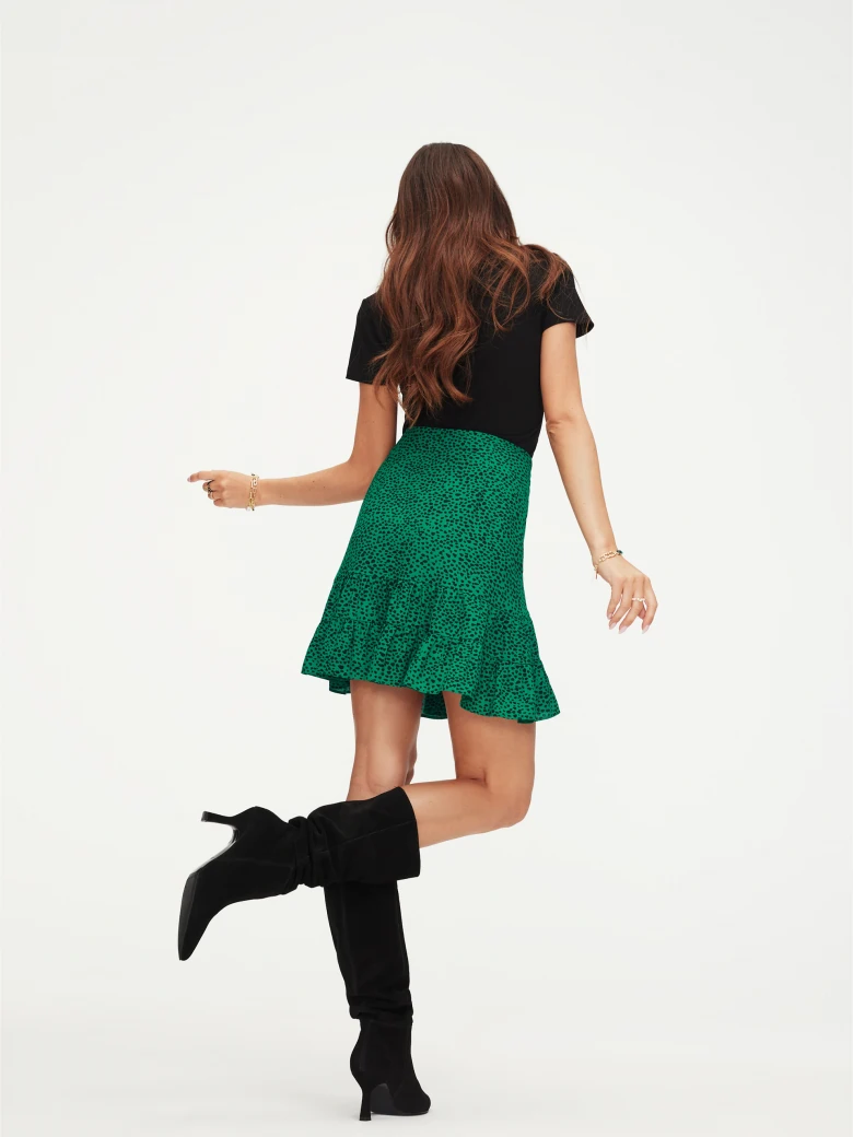 Green skirt with waist tie and frill