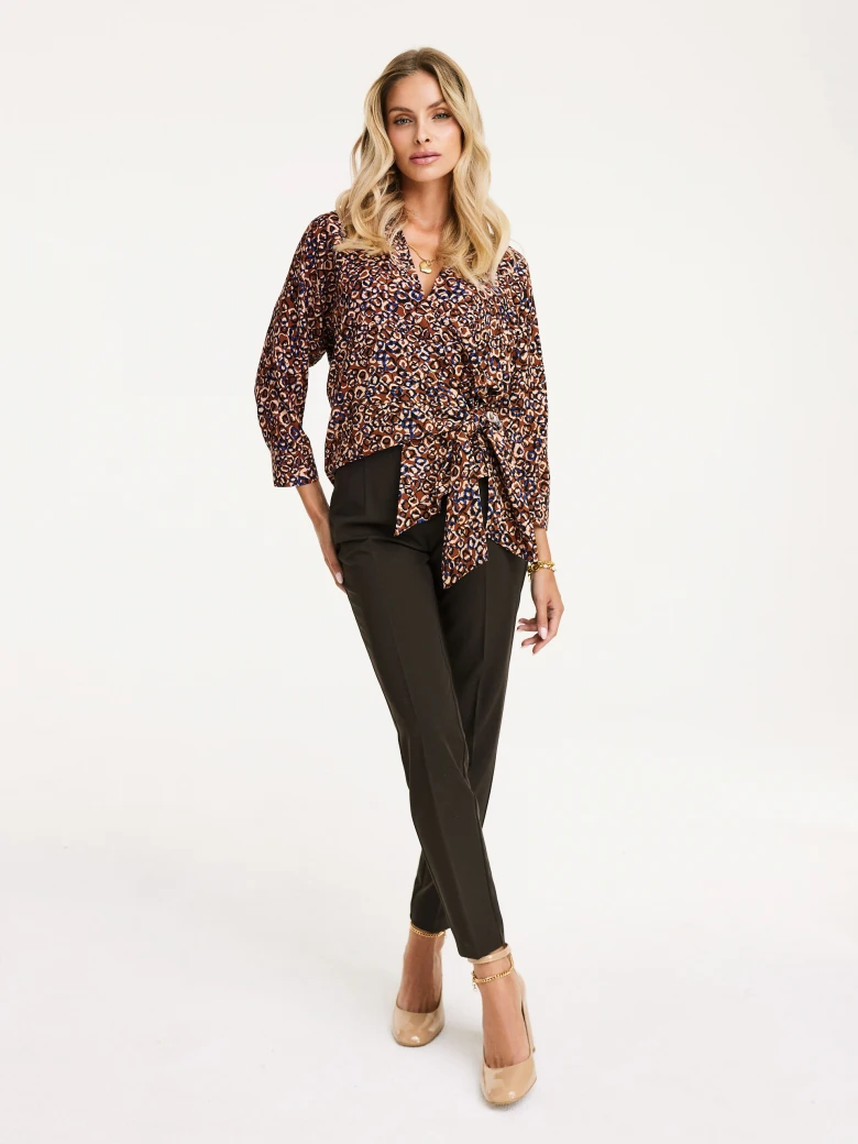 Viscose blouse in abstract pattern