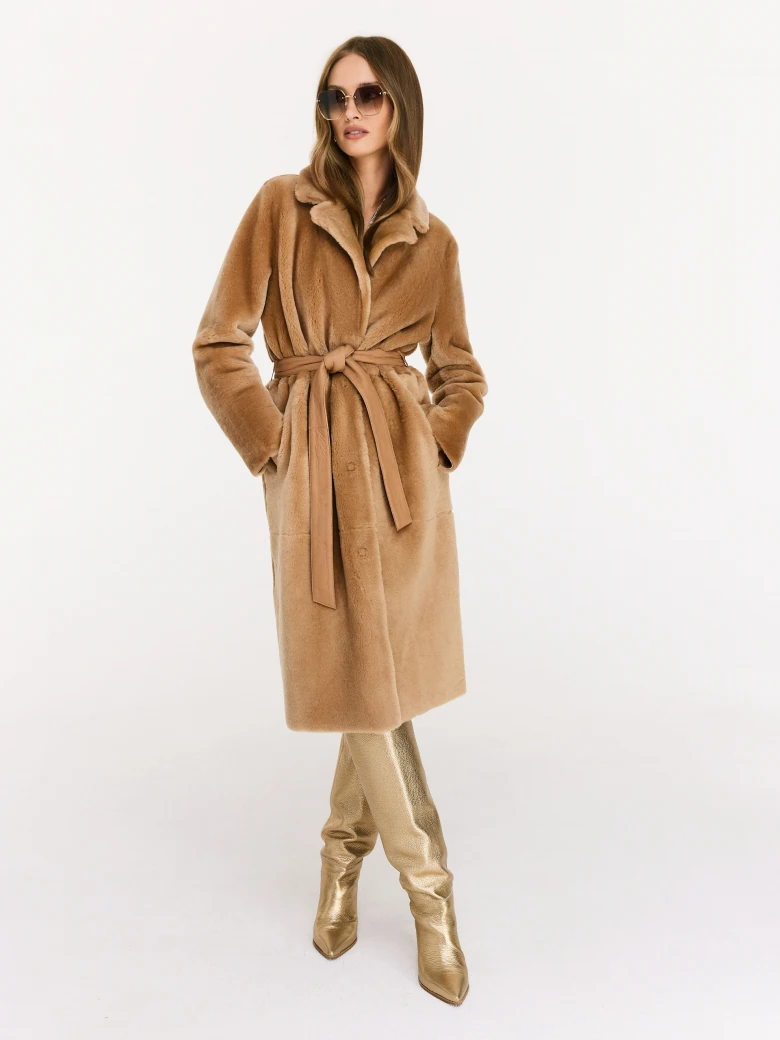 Luxurious sheepskin coat made of natural leather