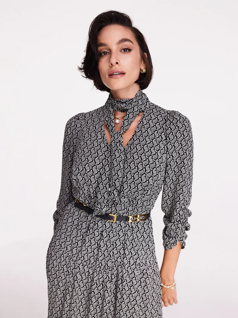 Viscose dress with tied neckline