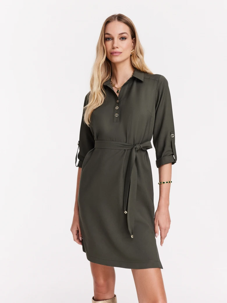Sukienka w odcieniu khaki