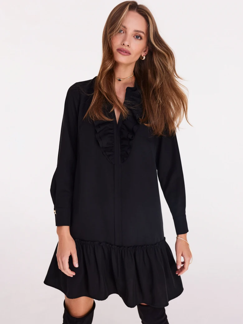 Short black dress with ruffle