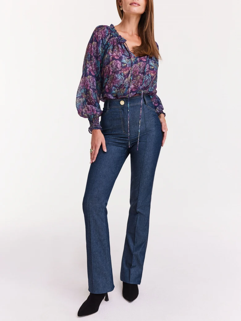 Denim elegant pants with edge