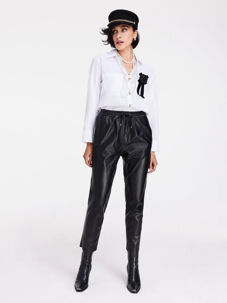 Leather black high-waisted pants