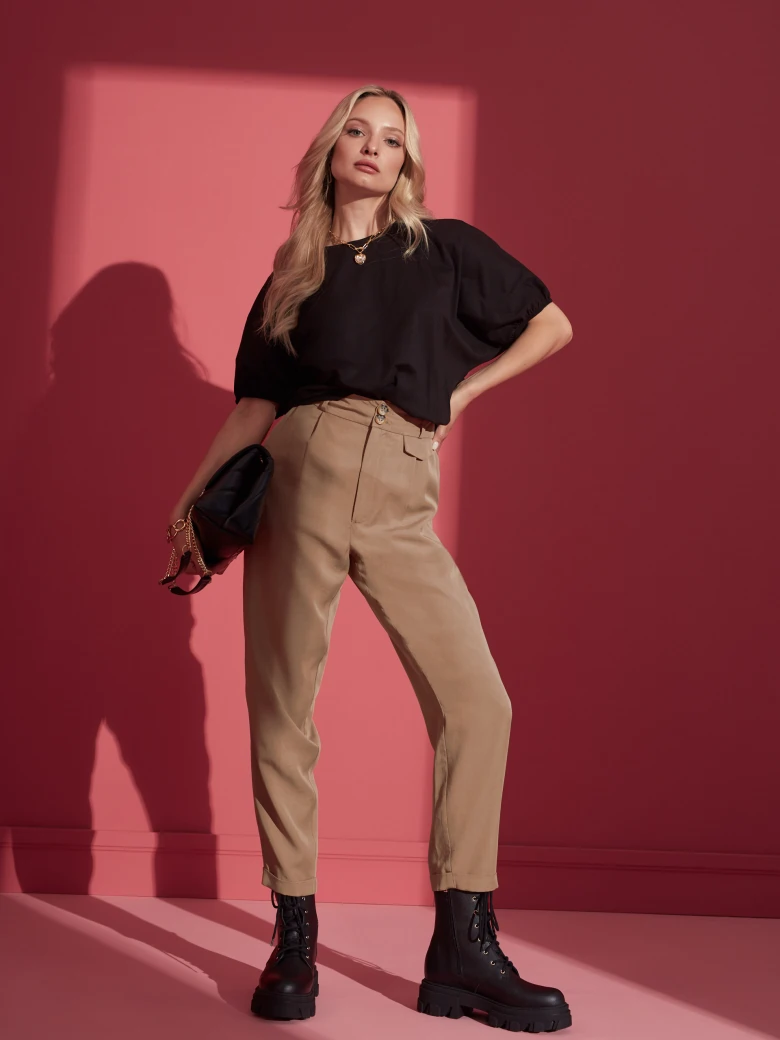 BLACK OVERSIZE BLOUSE