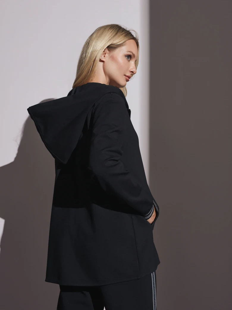 Hooded sweatshirt in black
