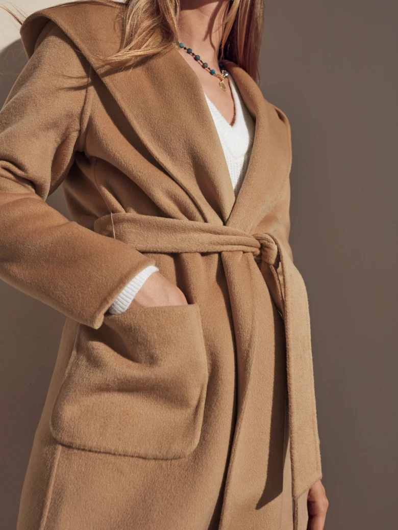 WOOLEN COAT WITH HOOD