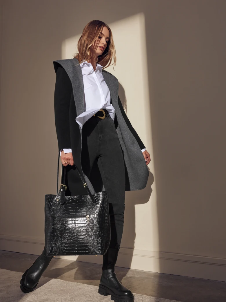 BLACK WOOL COAT WITH HOOD