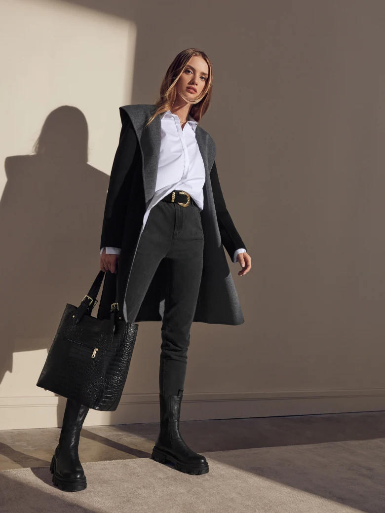BLACK WOOL COAT WITH HOOD