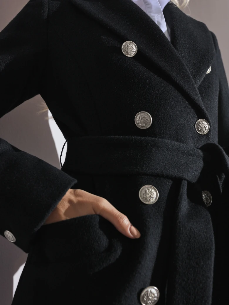 DOUBLE-BREASTED WOOL COAT
