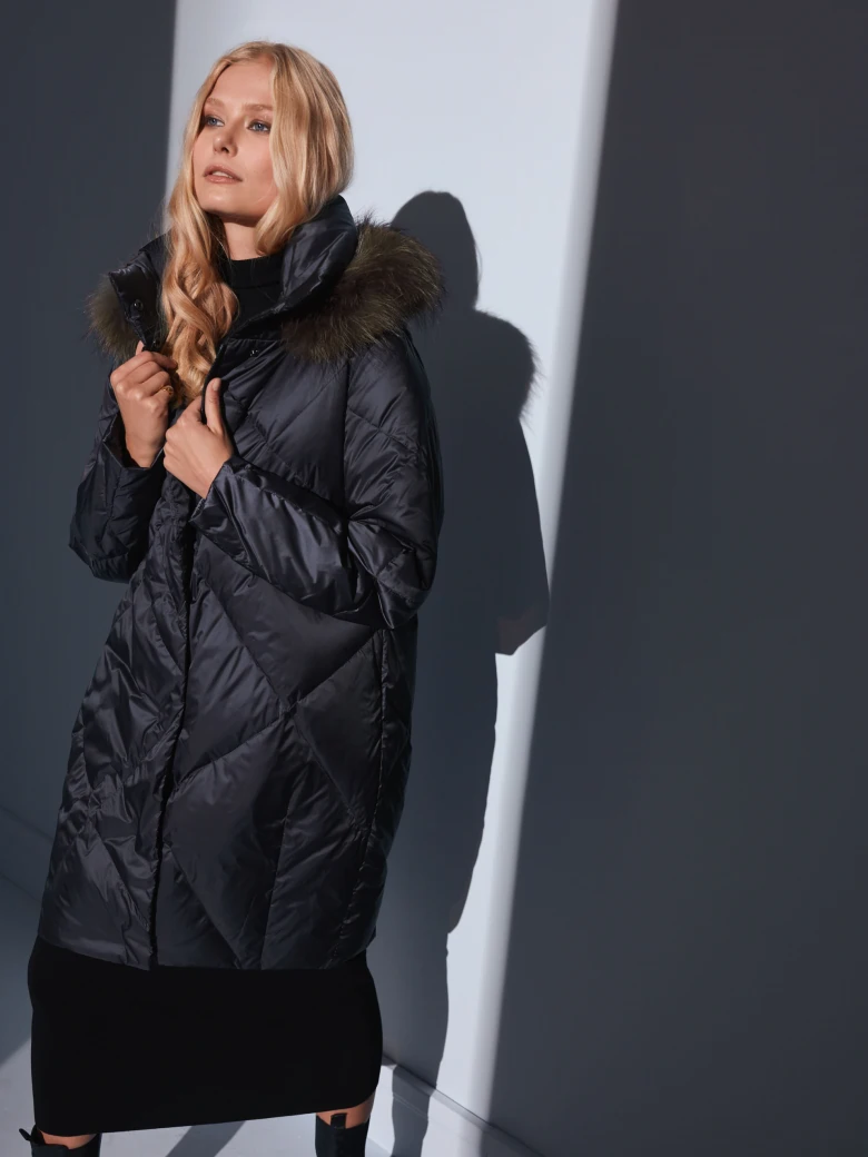 DOWN COAT WITH HOOD