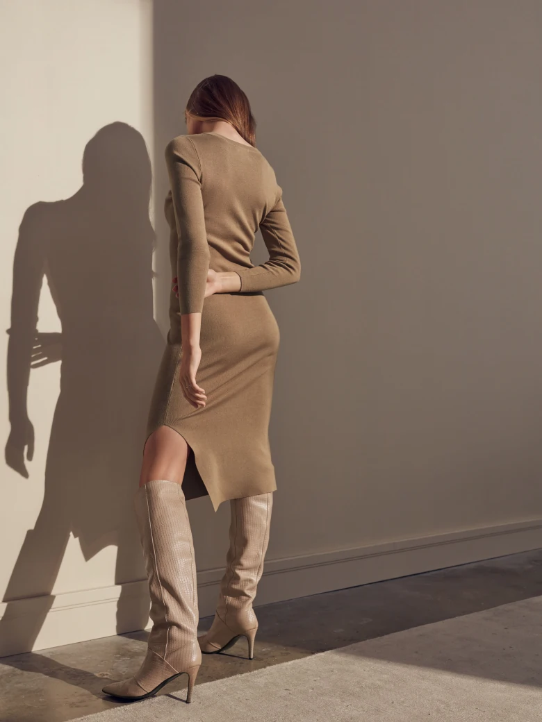 CAMEL KNIT DRESS