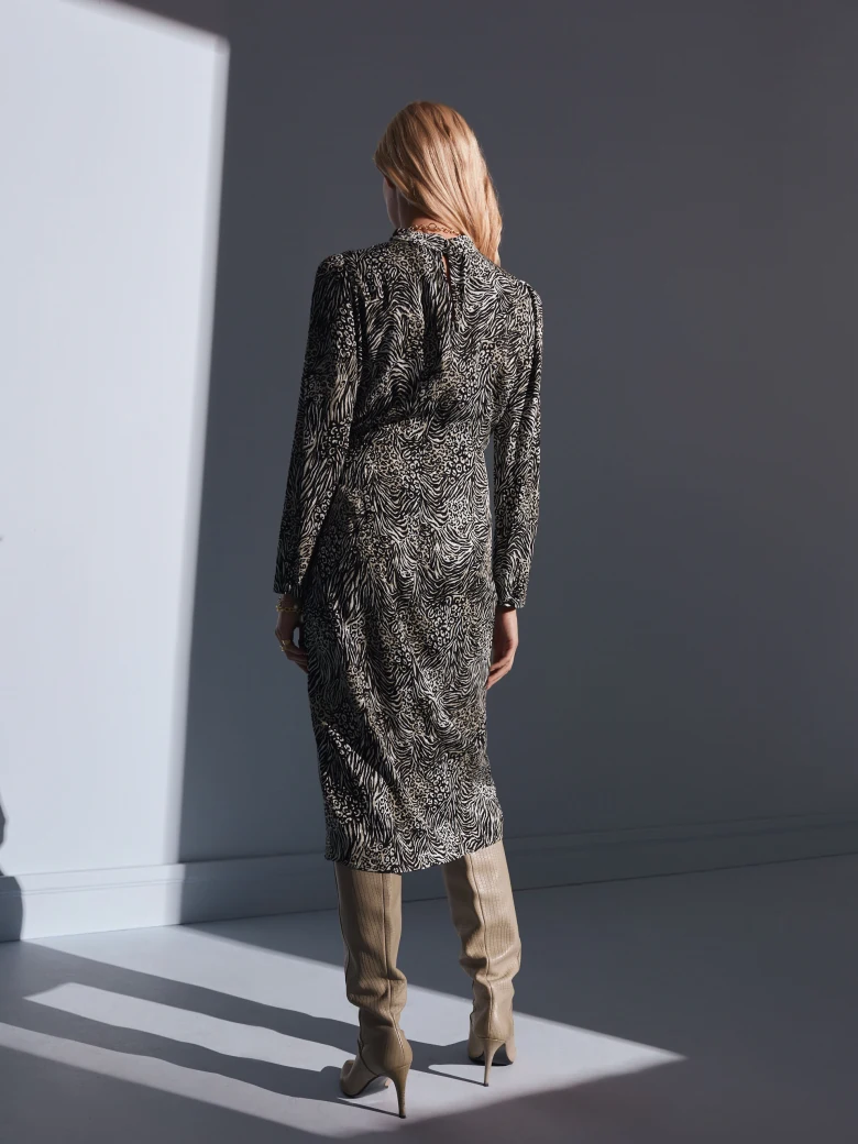 ANIMAL PATTERN DRESS