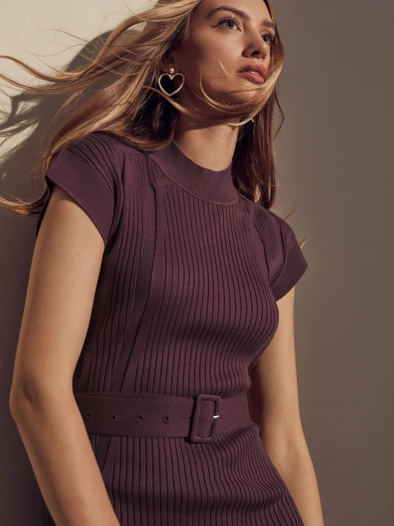 LONG KNITTED DRESS