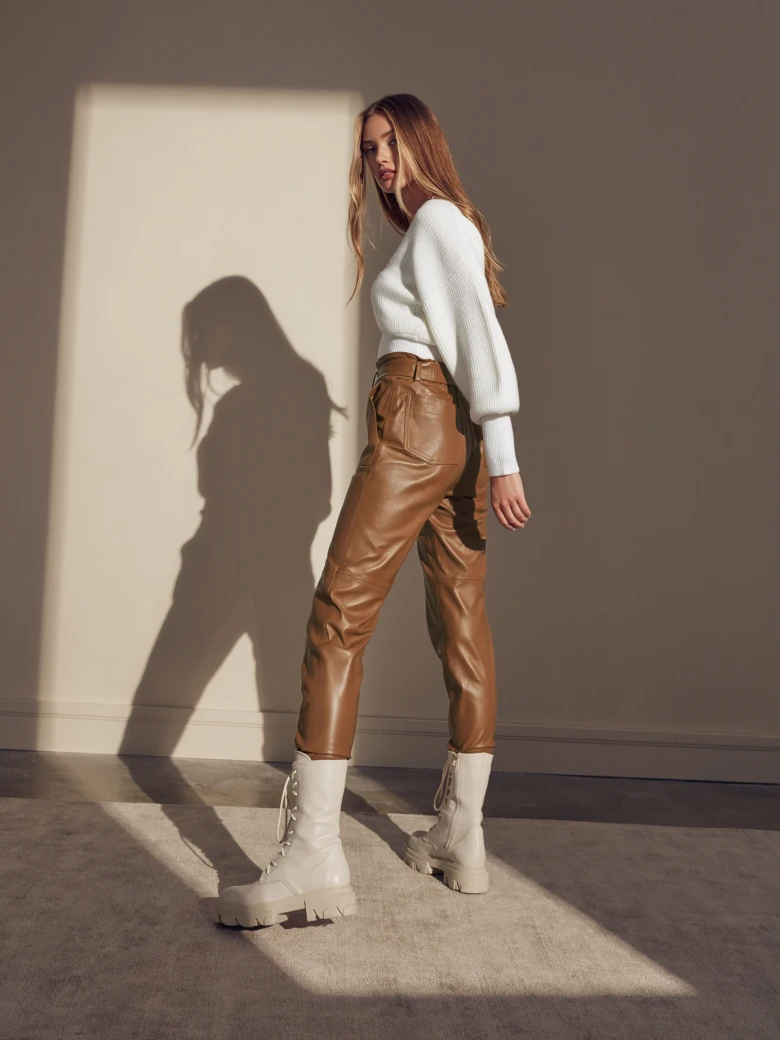 BROWN LEATHER PANTS
