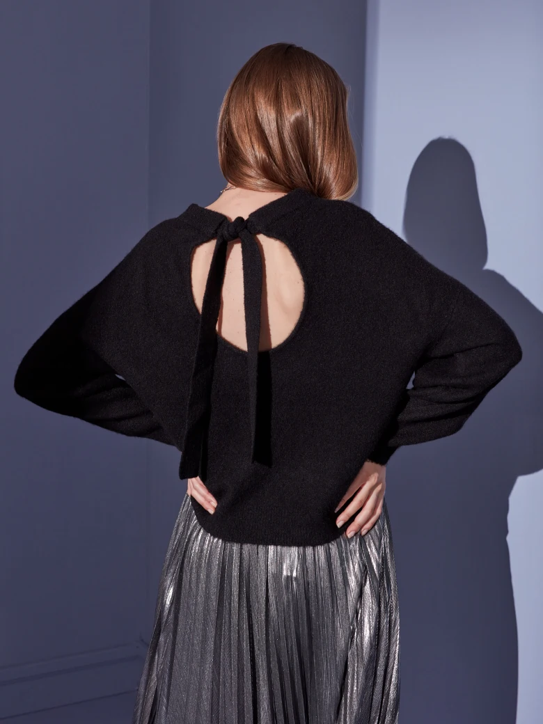 SILVER PLEATED SKIRT