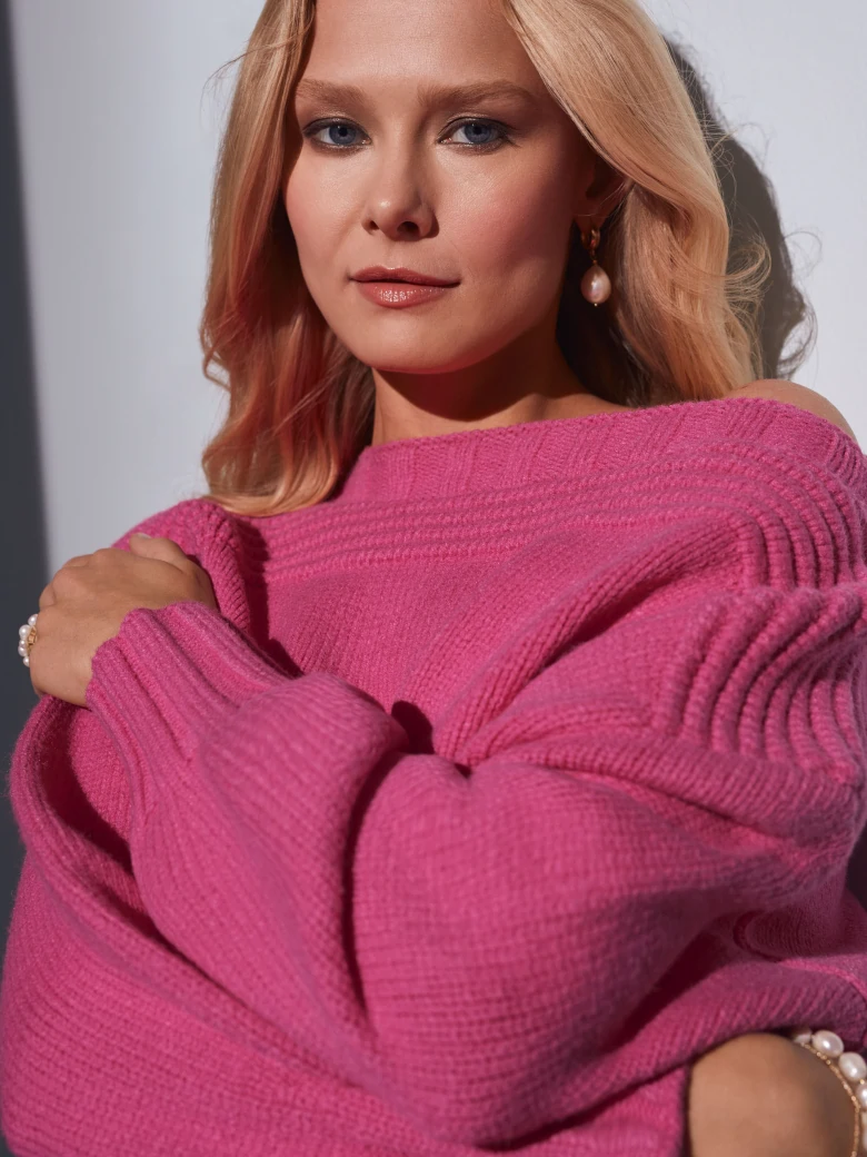 PINK OVERSIZE SWEATER