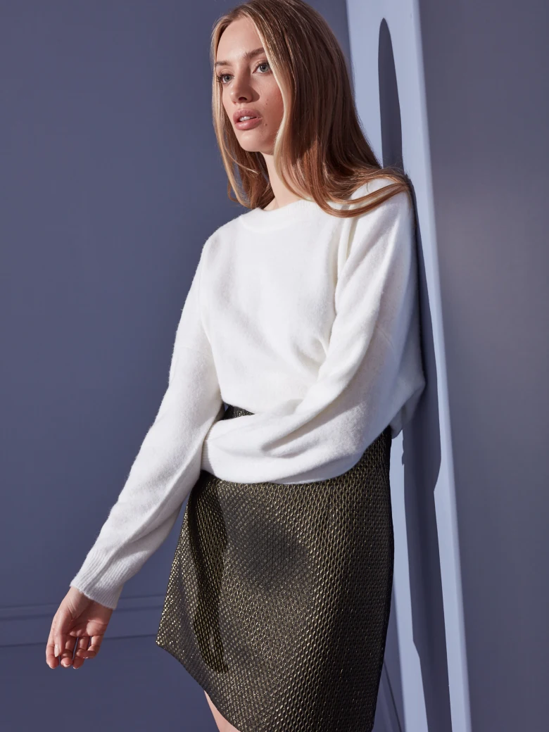 SWEATER WITH BACK NECKLINE IN WOOL