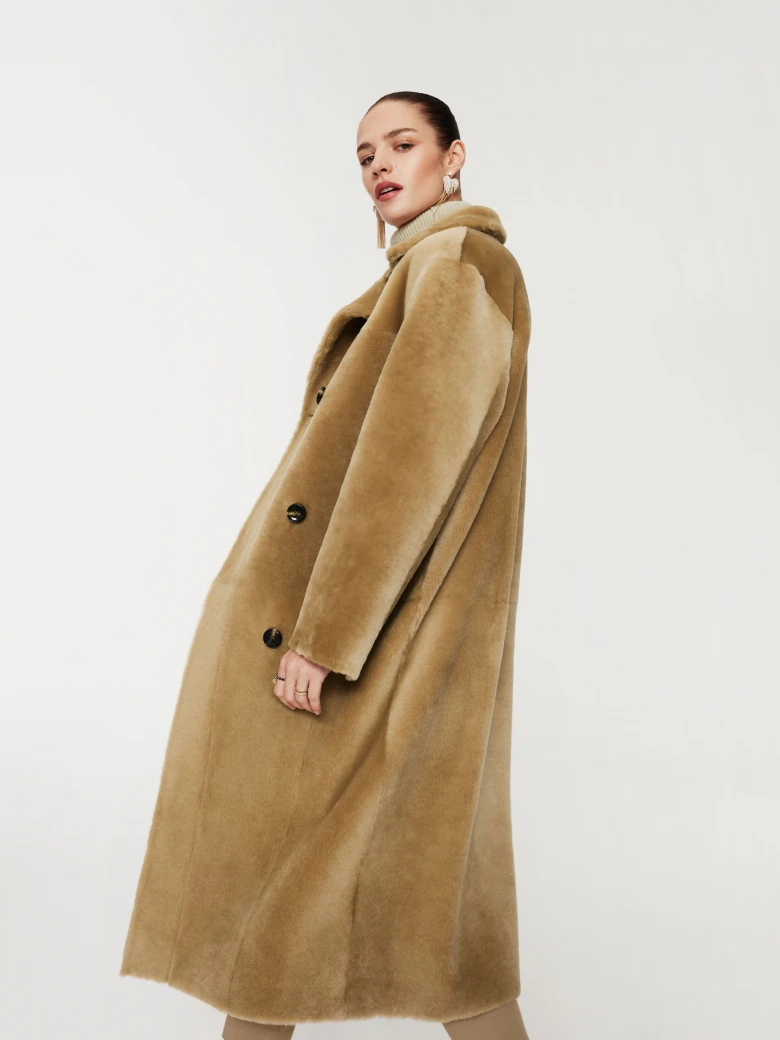Caramel double-breasted sheepskin coat