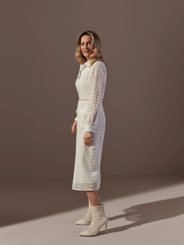 Openwork écru dress