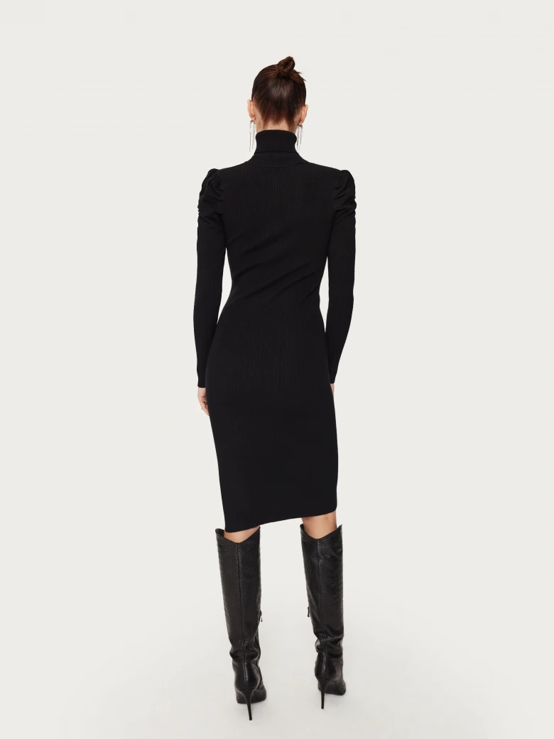 Knitted black dress with beads