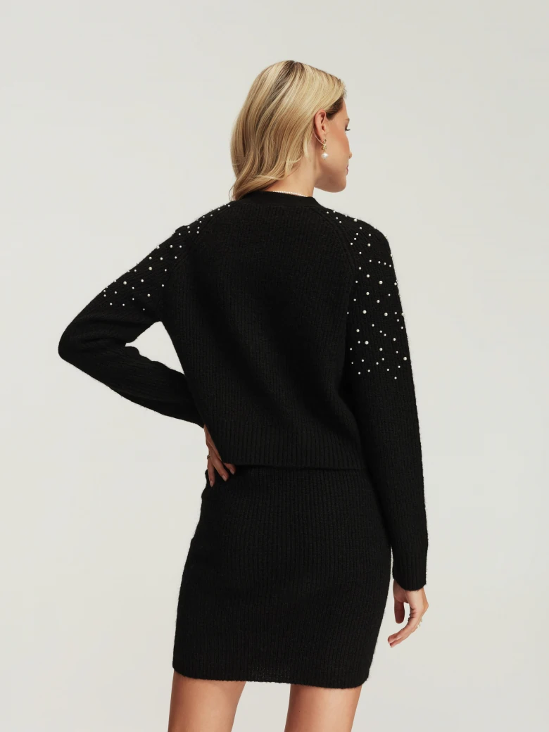 Black ribbed knit skirt