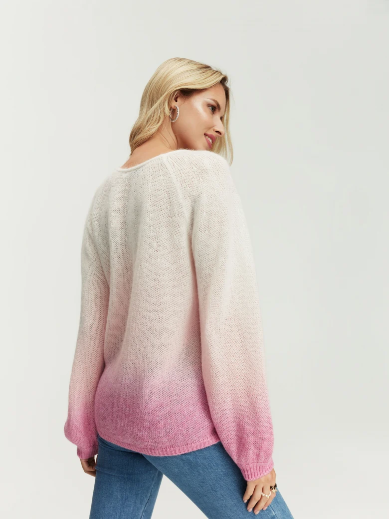 Sweter z efektem ombre