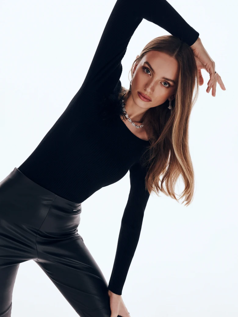 Ribbed black sweater