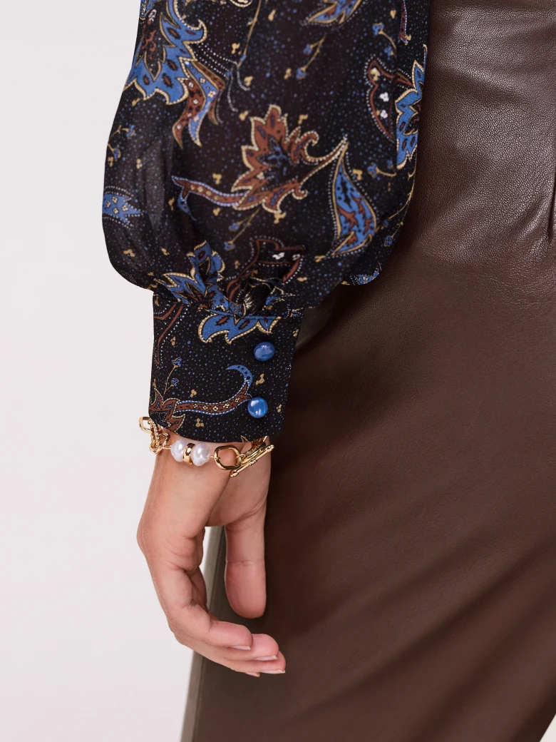 Black blouse with oriental pattern