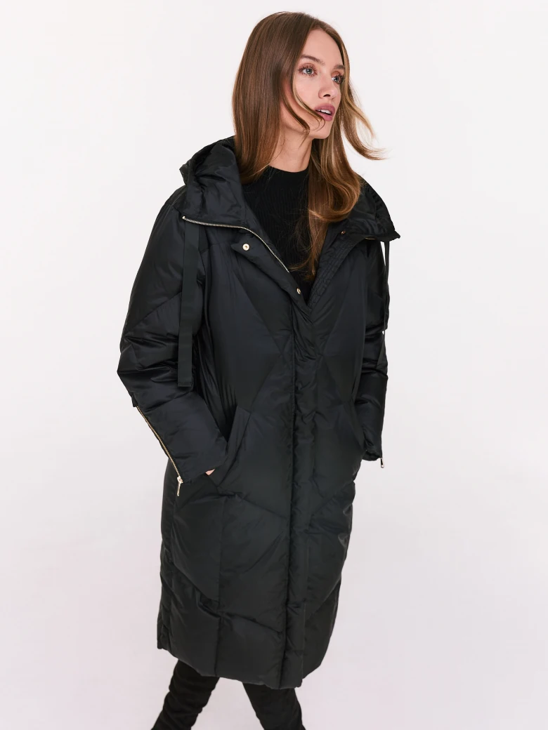 Black down coat with hood