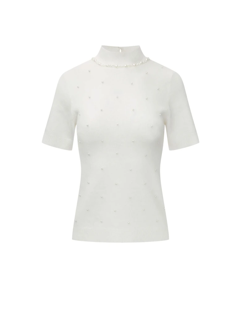White sweater with short sleeves and half turtleneck