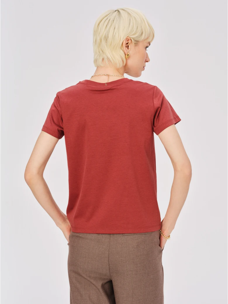 Short-sleeved blouse with linen and silk accents