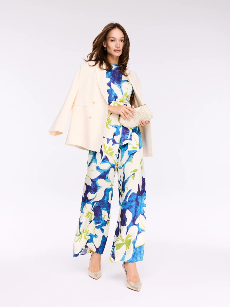Airy viscose jumpsuit with floral print