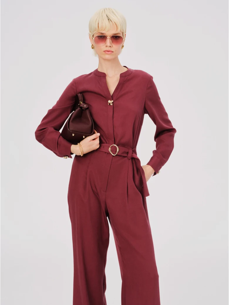 Elegant burgundy jumpsuit made of lyocell