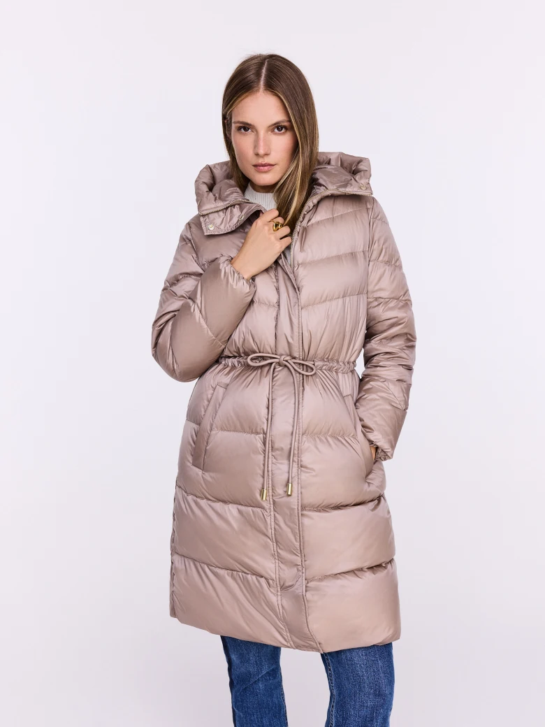 Warm beige coat with a tie at the waist