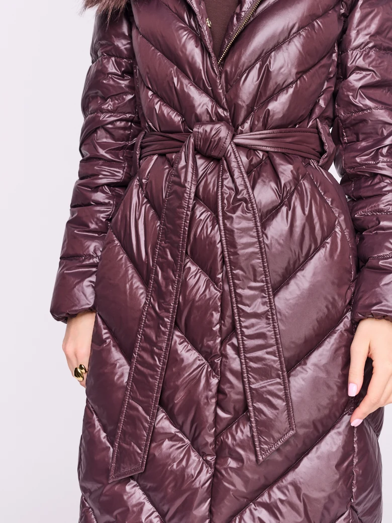 Long down coat with hood in burgundy color