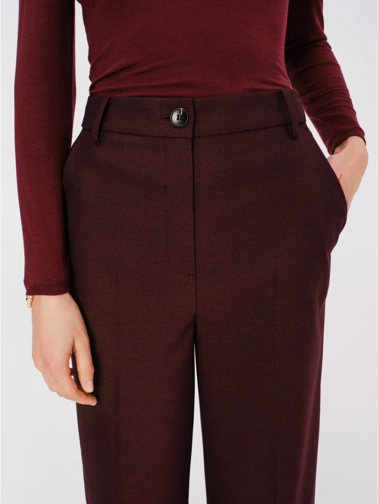 Eleganckie burgundowe spodnie z wysokim stanem
