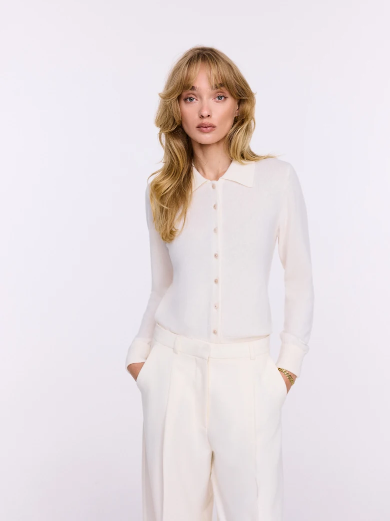 Wool sweater with cashmere