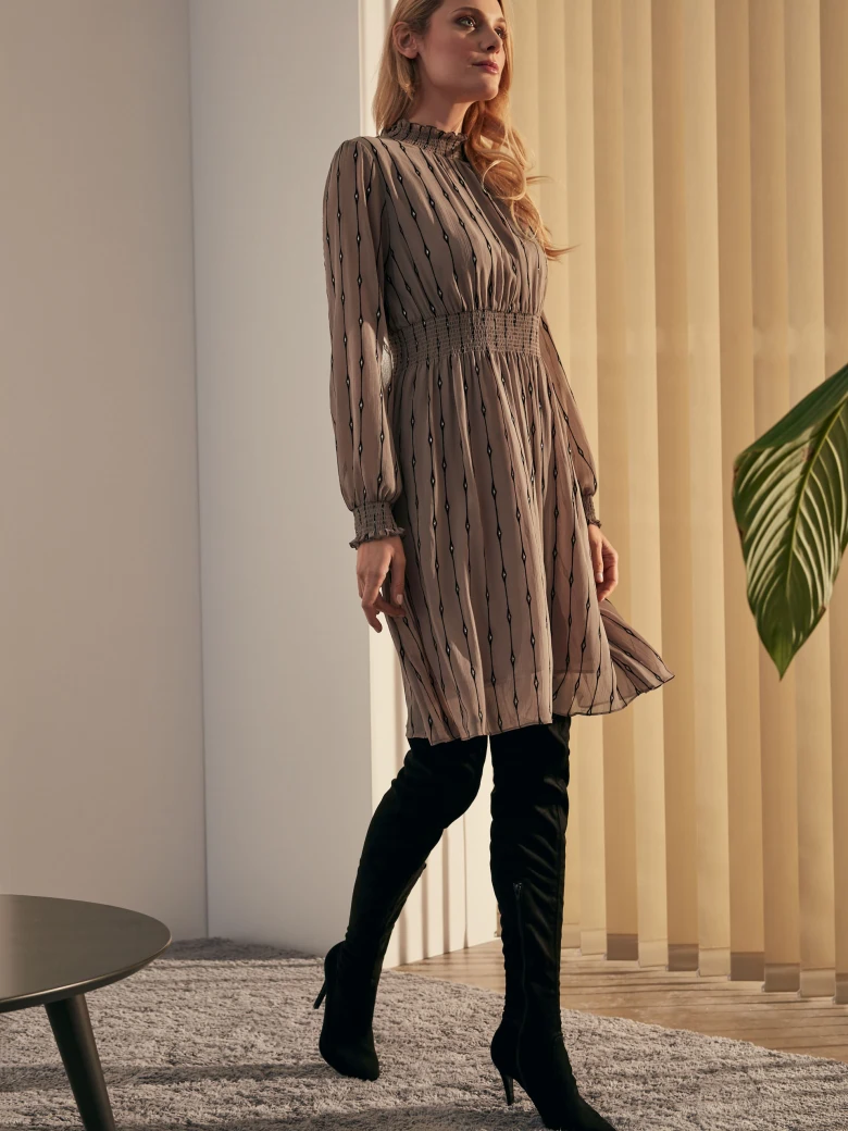 DRESS WITH STAND-UP COLLAR