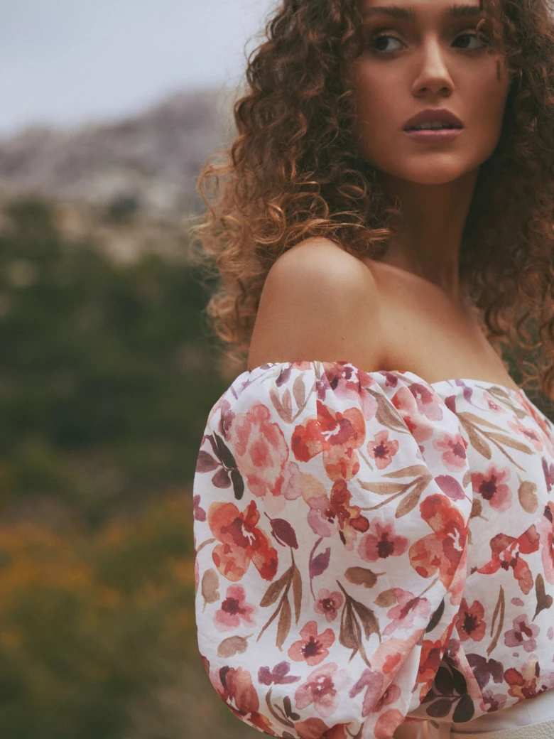 FLORAL BLOUSE WITH PUFF SLEEVES