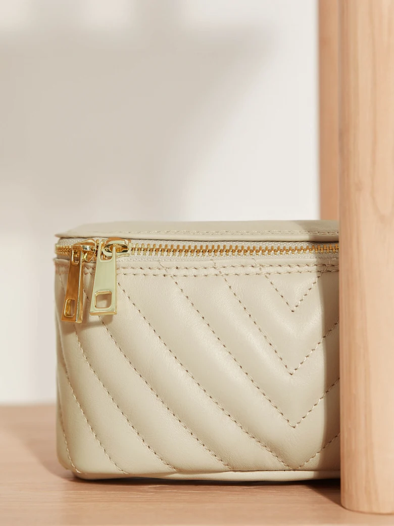 BEIGE PURSE