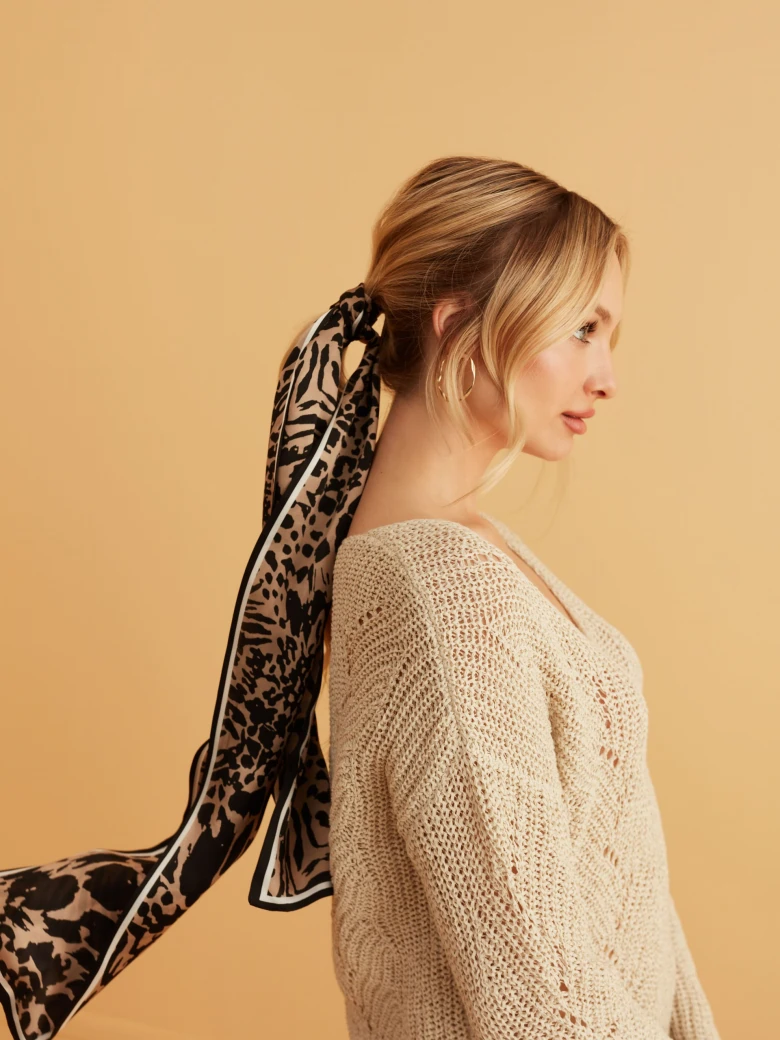 LONG SILK SCARF WITH ANIMAL PRINT