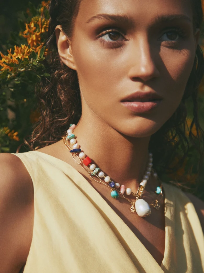 PEARL NECKLACE WITH CHARMS