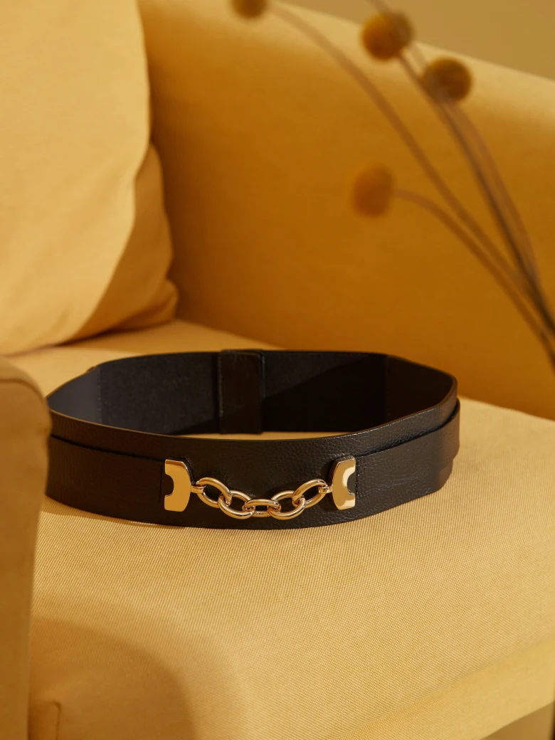 WIDE LEATHER STRAP