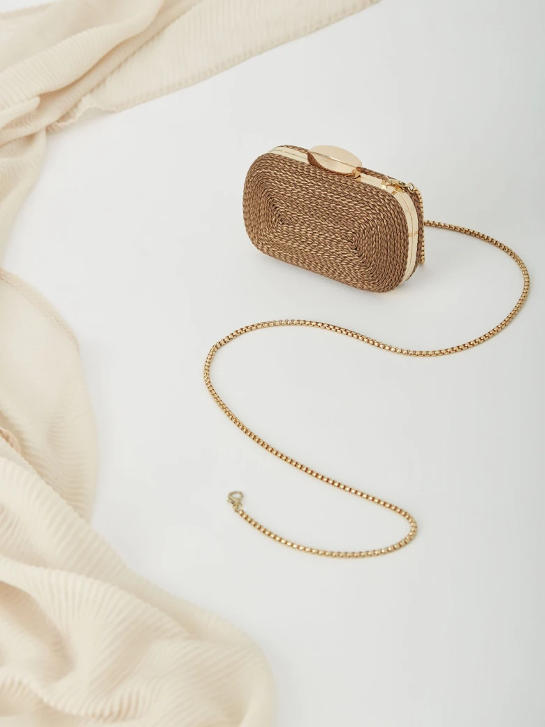 SMALL CHAIN HANDBAG