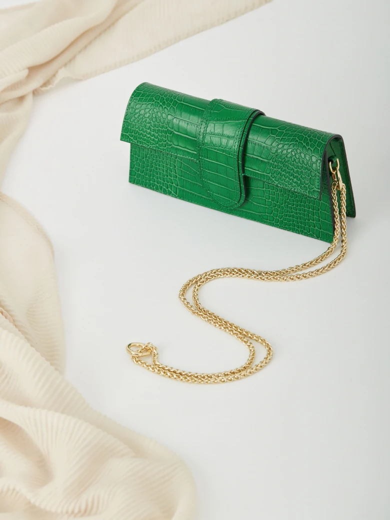 GREEN SHOULDER BAG WITH CHAIN