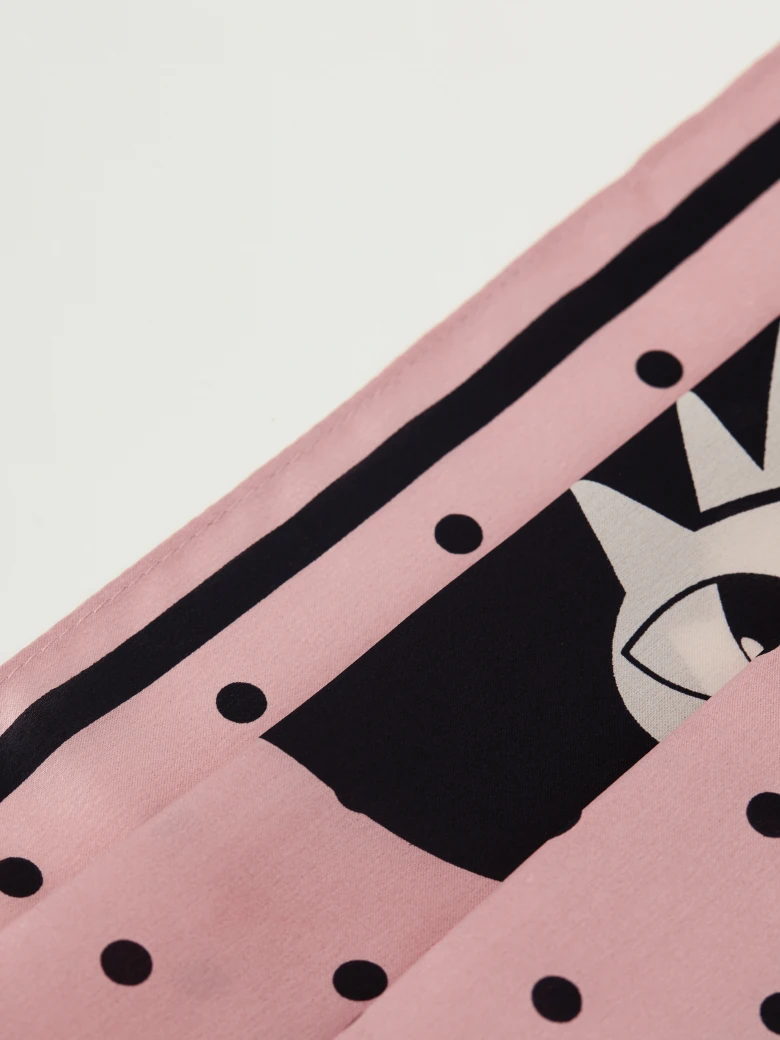 Silk neckerchief in peas