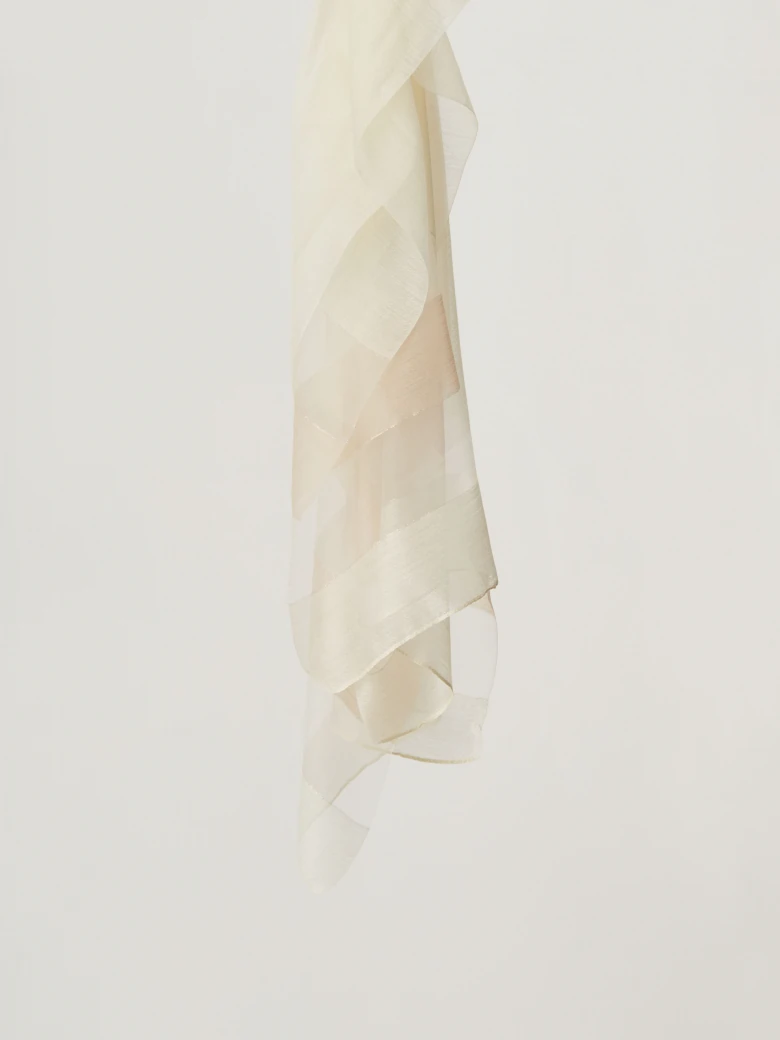 Elegant silk and viscose shawl