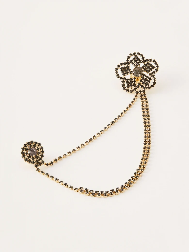 Beaded brooch